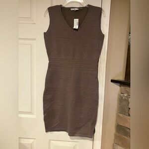 Woman’s knit midi dress by Sioni